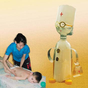 Доктор Айболит. Кукла с выставки «Превращения пластиковой бутылки». Детский сад «Кэнчээри», г. Якутск
