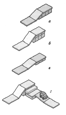 а — образец, б—г — варианты конструкции, выполненной детьми